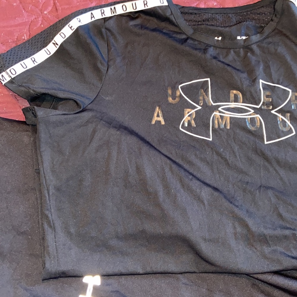 Under Armour Set - Picture 2 of 3